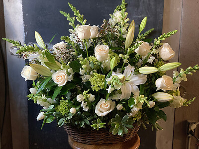 Funeral Basket in White